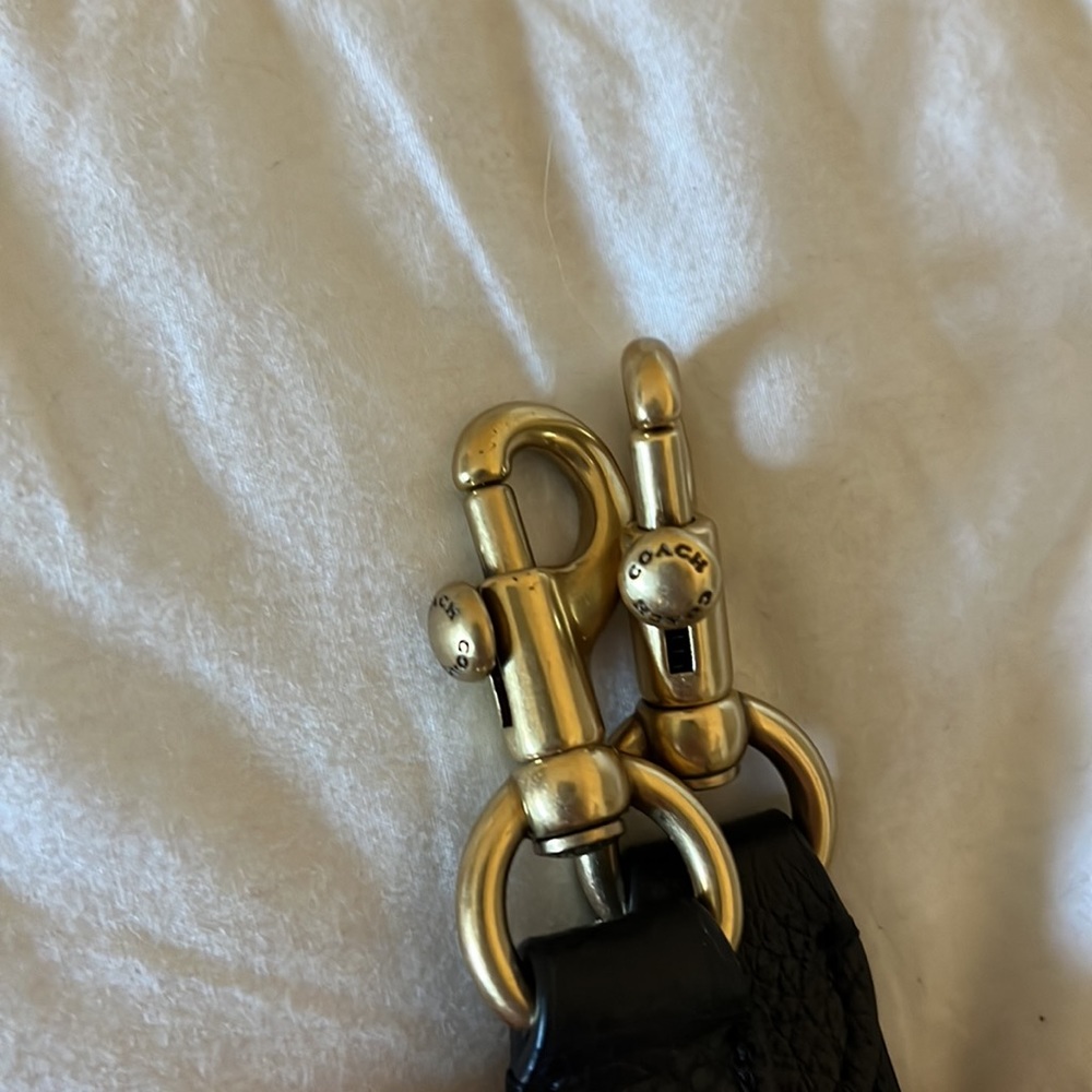 Coach Black Leather Bag Strap with Gold Hardware - Picture 3 of 4